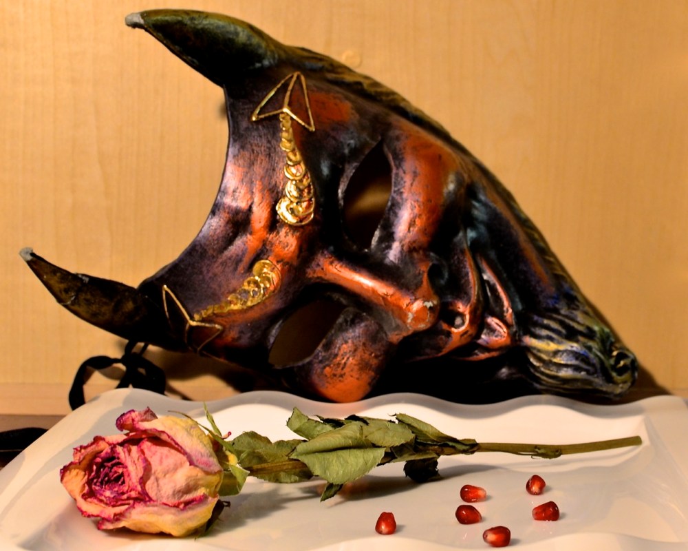 Majestic Queen Of The Shades